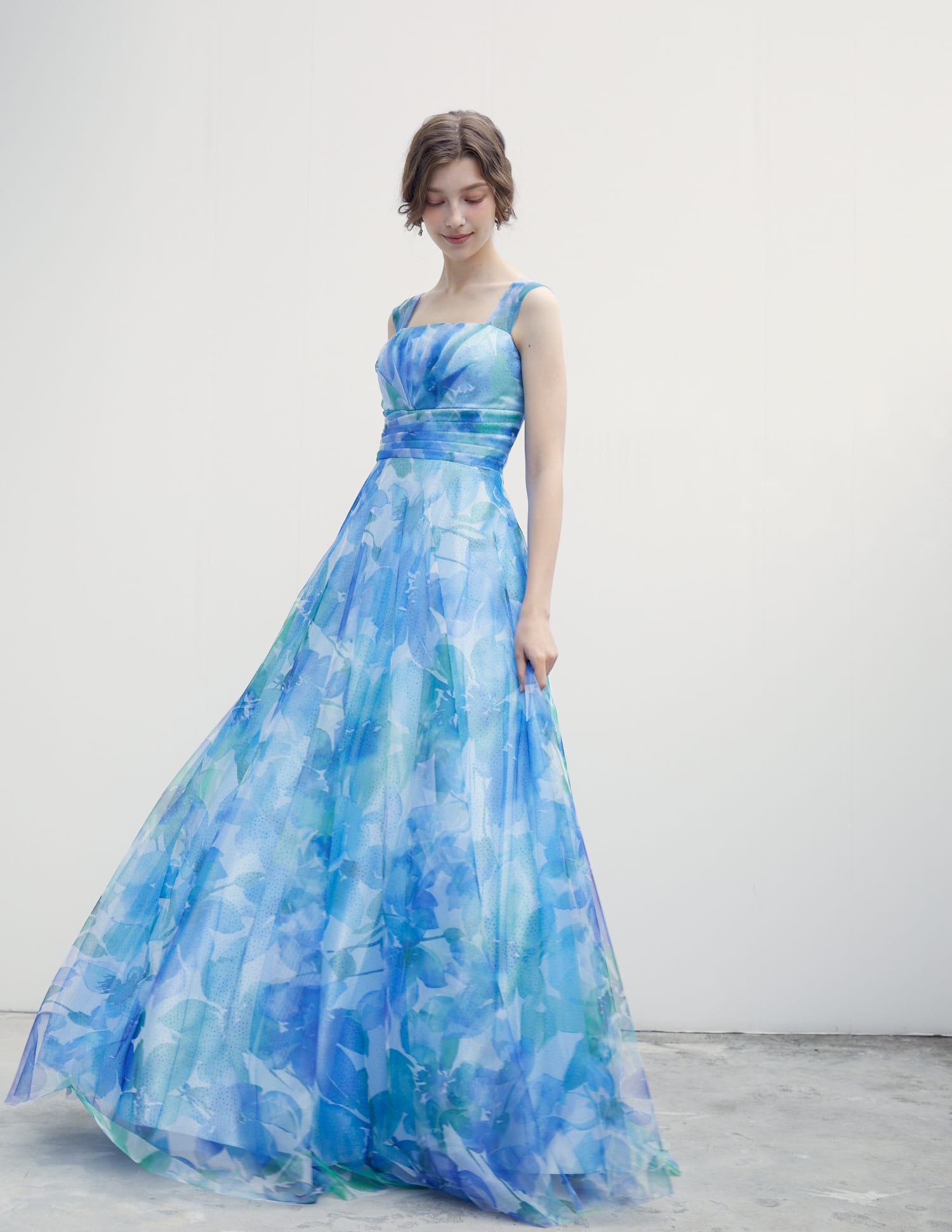 フリーサイズでサイズ感も安心なロングドレス